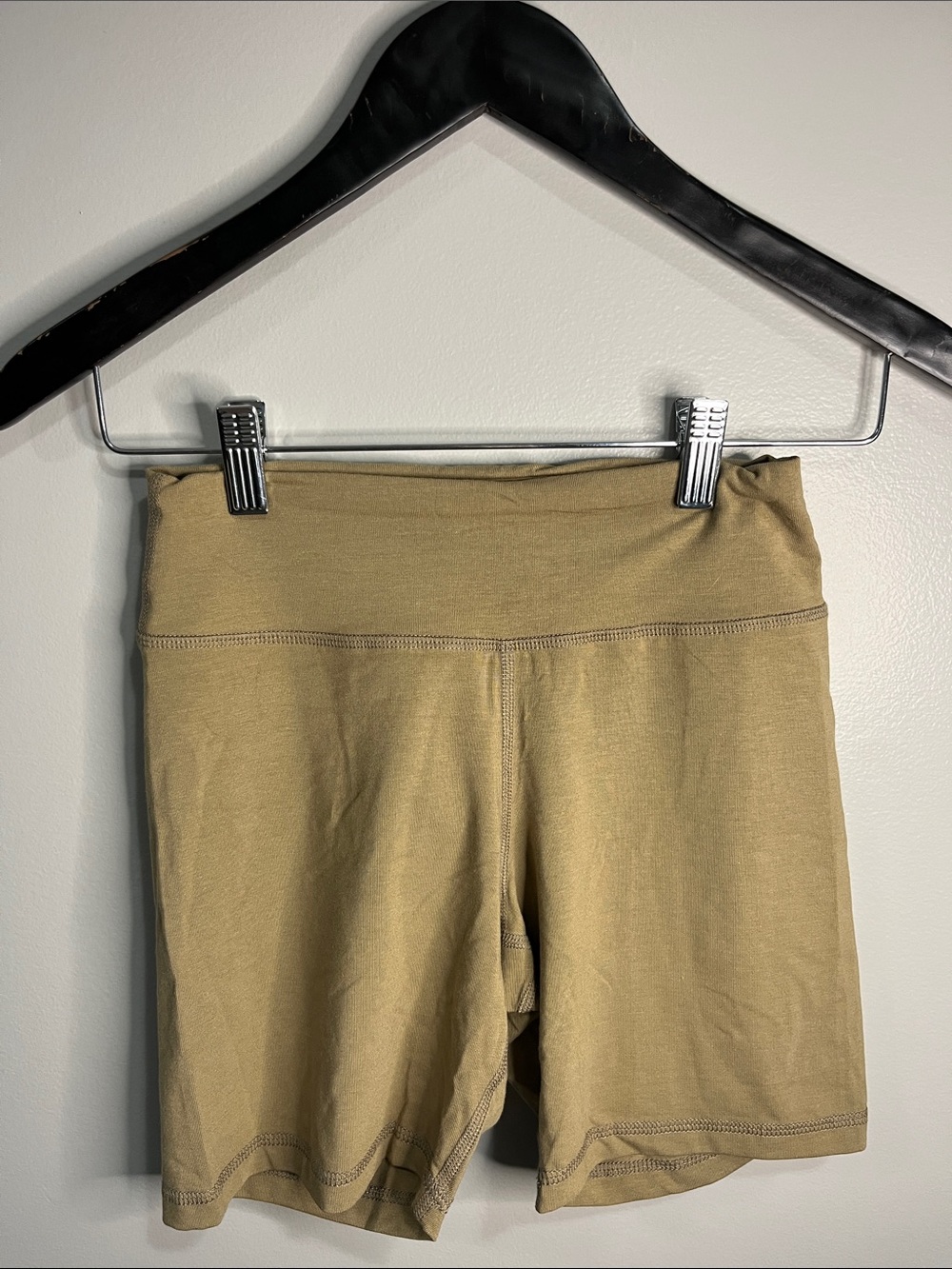 Jax + Lennon Beige Biker Shorts XS High Waist Stretch Made in Canada